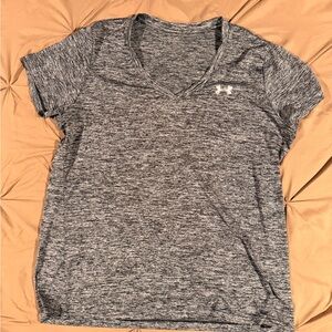 Under Armour Women's Short Sleeve Gray Tee
